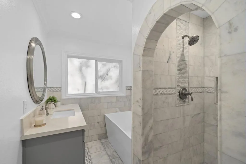 1250 Hauser Boulevard, Los Angeles, California 90019 home-pic-12